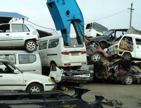 报废汽车回收价格表是怎样的? 报废汽车回收价格表是怎样的?