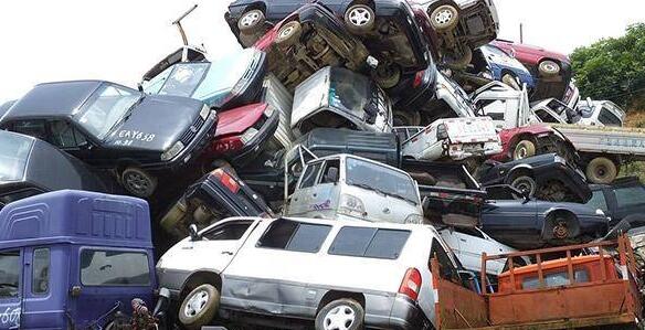 私家车强制报废年限:规定与变革 私家车强制报废年限:规定与变革